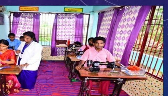 Trainees at the Sirisha Vocational Training Centre